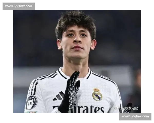 居勒尔爆发！皇马新核 10 场 8 首发，马卡：他已不可或缺